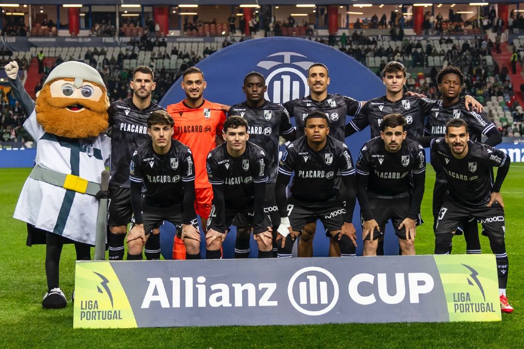 Vitória de Guimarães busca terceiro troféu em final inédita contra Braga