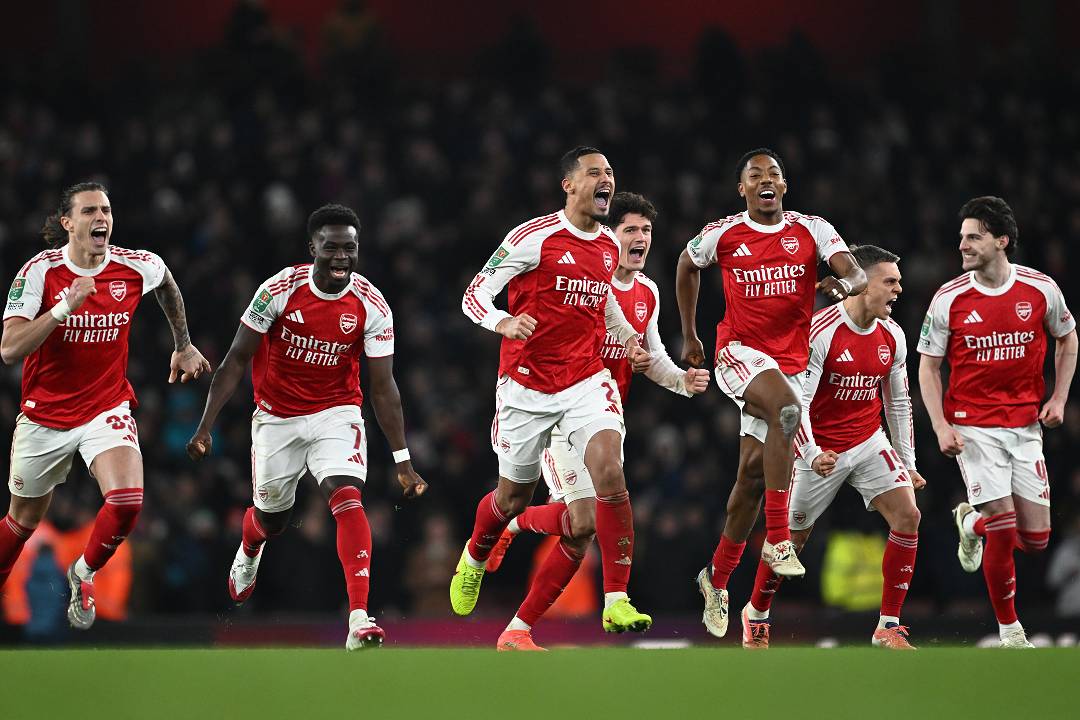 Arsenal vence Crystal Palace nos penáltis e avança na Taça da Liga inglesa