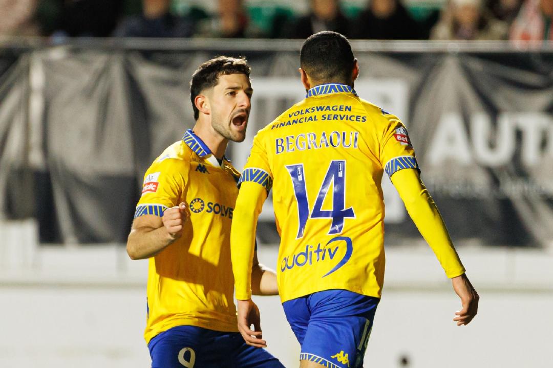 Crónica: Estoril Praia atropela Vitória de Guimarães na segunda parte
