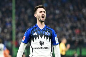 Fábio Vieira marca no empate imposto pelo Hamburgo ao Bayern