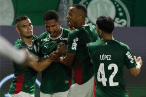 Palmeiras, de Abel Ferreira, e Grêmio, de Luís Castro, vencem no Brasileirão