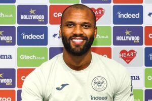 Avançado brasileiro Igor Thiago renova com o Brentford até 2031