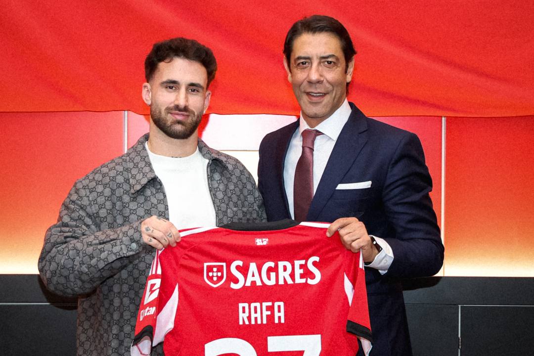 OFICIAL: Internacional português Rafa Silva assina pelo Benfica até 2028