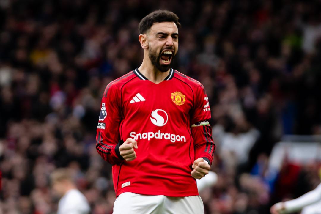 Bruno Fernandes marca na vitória do Manchester United sobre o Tottenham