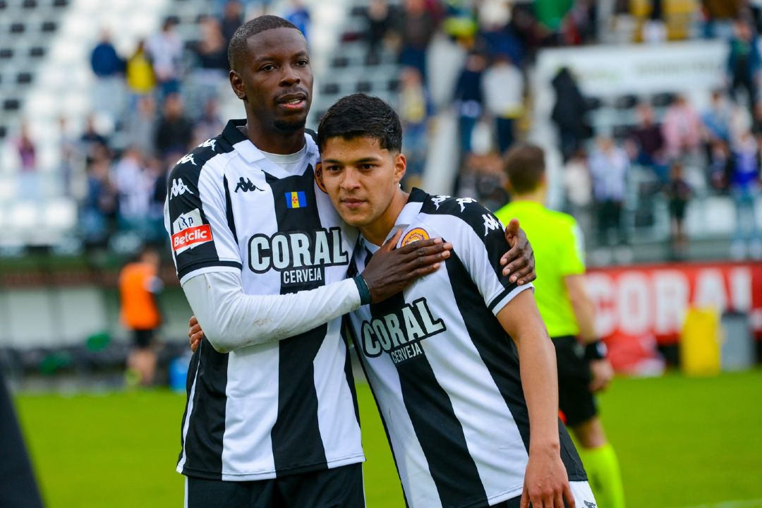 Crónica: Empate sem golos no Funchal deixa Nacional e Casa Pia na luta
