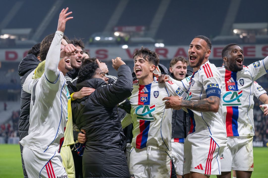 Lyon de Paulo Fonseca segue em frente na Taça de França com 11.ª vitória consecutiva