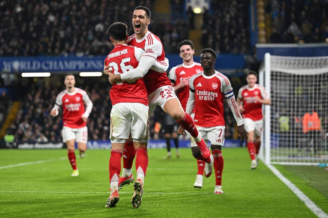 Arsenal goleia Leeds e afasta fantasmas da crise no campeonato