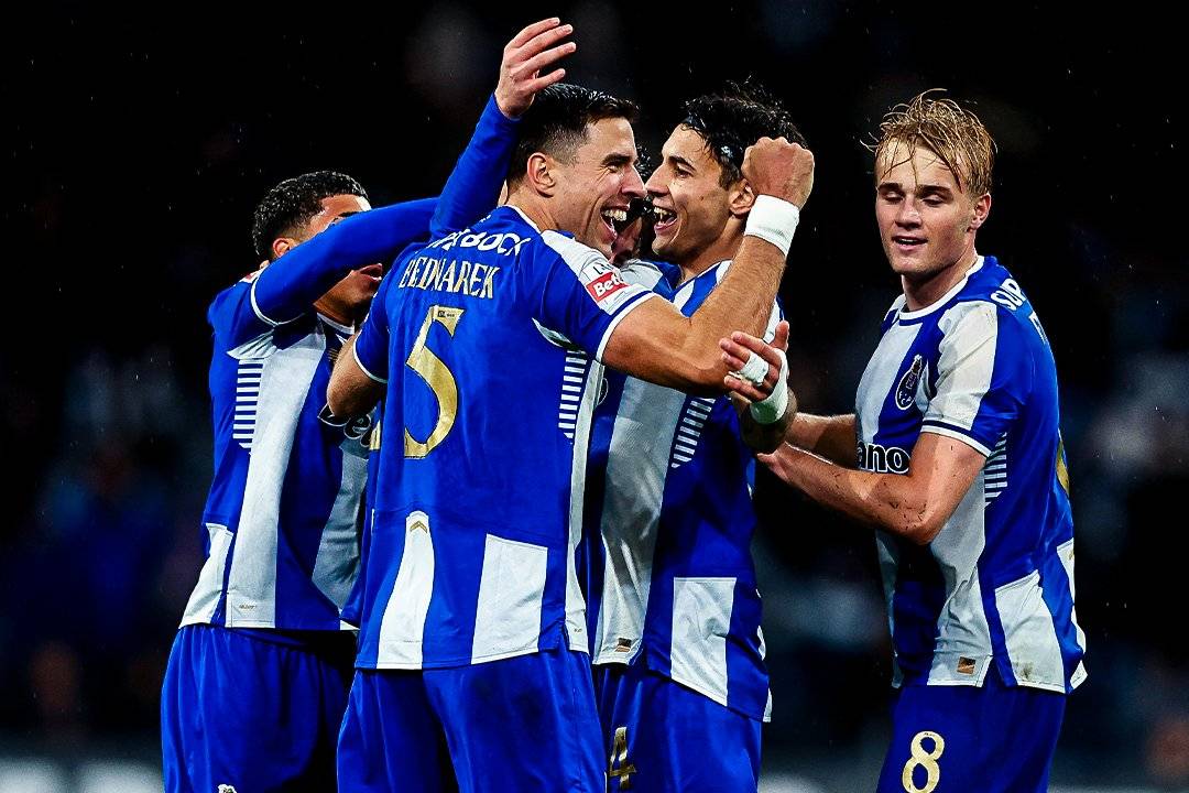 Caminho mais exigente leva FC Porto ao duelo com o campeão