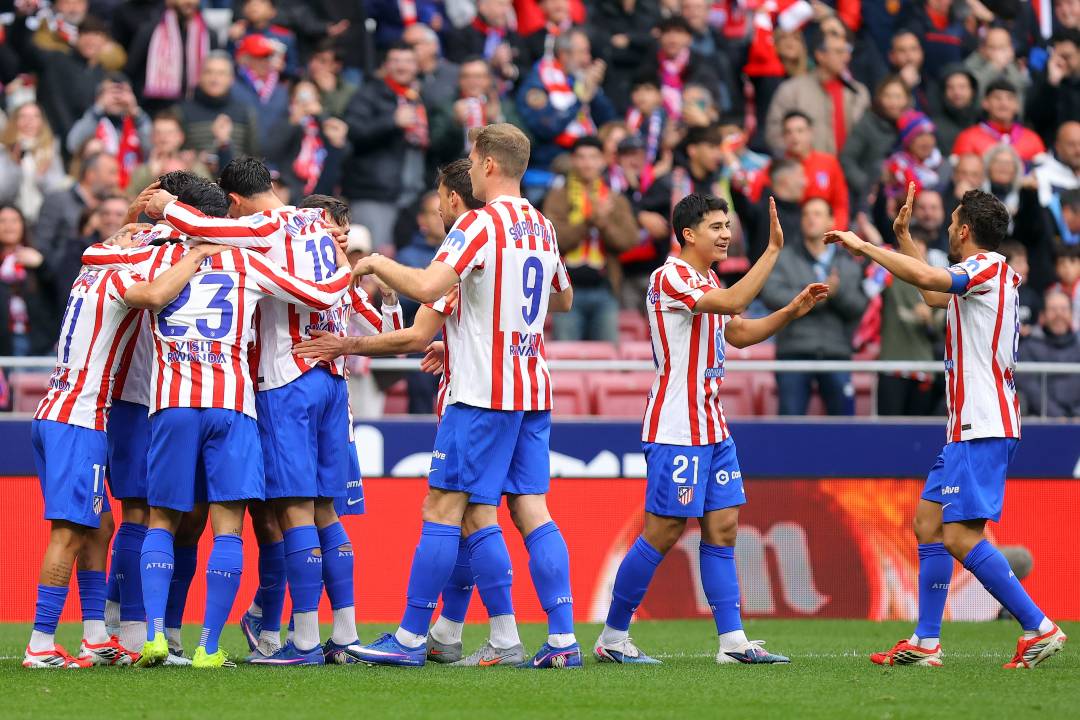 Atlético vence Getafe e aproxima-se do Real Madrid