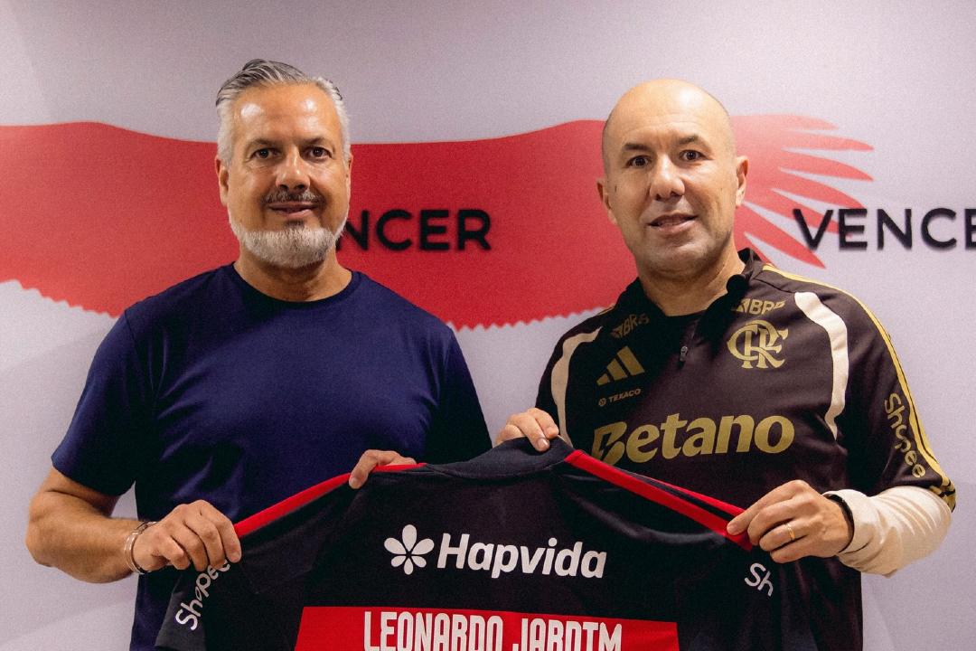 “Sinto-me muito honrado por treinar o Flamengo”, afirma Leonardo Jardim