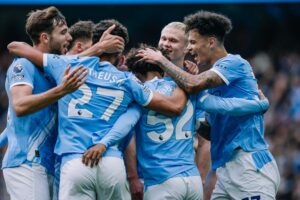 Crystal Palace derruba Liverpool, Haaland brilha e Chelsea cai