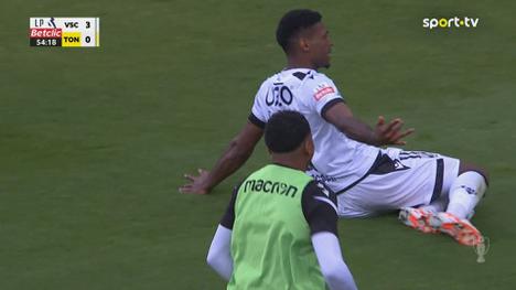 Liga Portugal Betclic: V. Guimarães vs Tondela, Golo 4-0 Gustavo Silva (2025-2026)