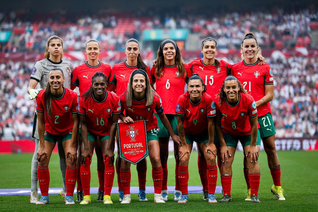 Metade das convocadas já no estágio da seleção para jogos particulares com Países Baixos e Brasil