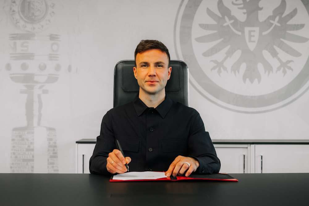 Eintracht Frankfurt garante herói mundial até 2028