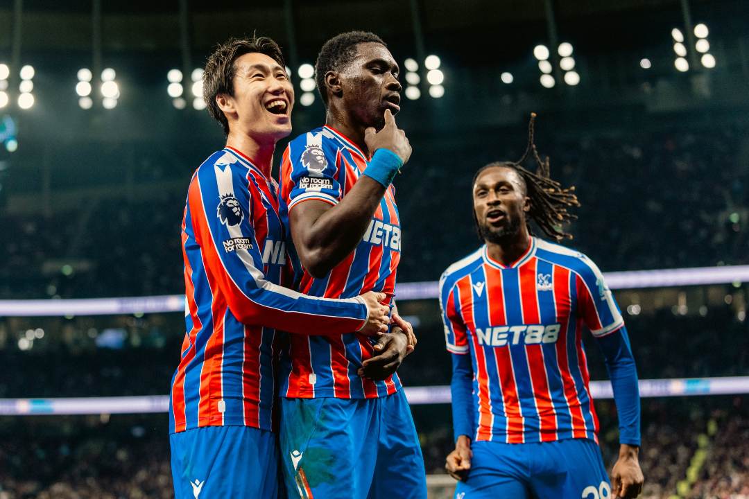 Crystal Palace humilha Fiorentina e aproxima-se das ‘meias’ da Liga Conferência