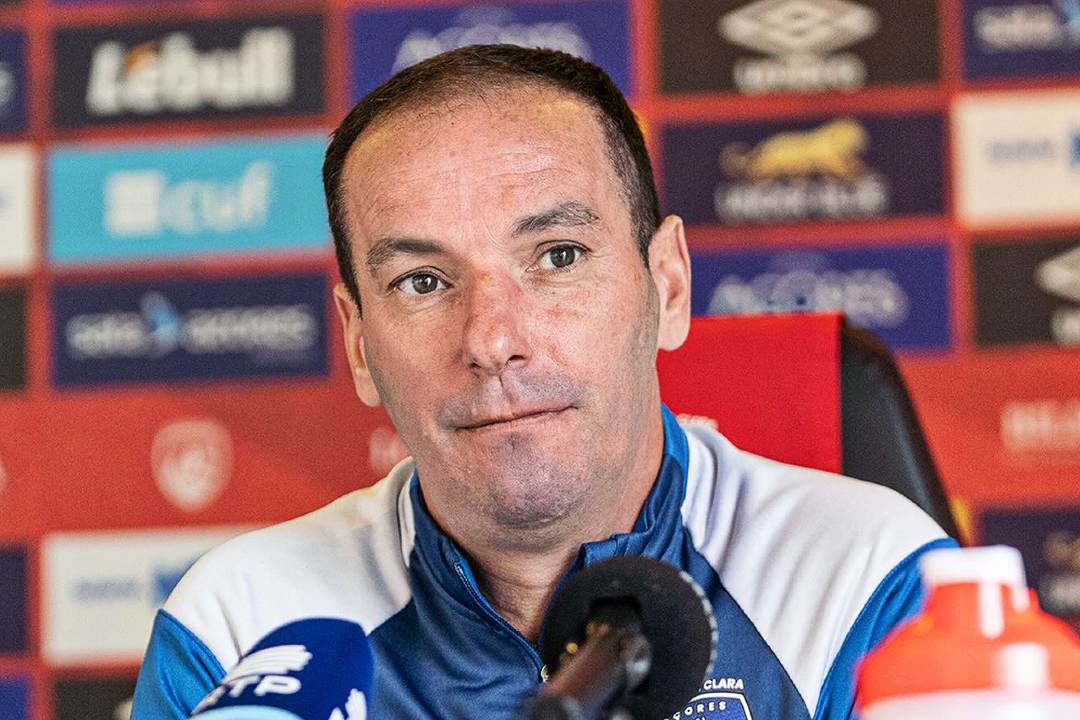 Petit promete “mesma identidade” do Santa Clara frente ao Rio Ave