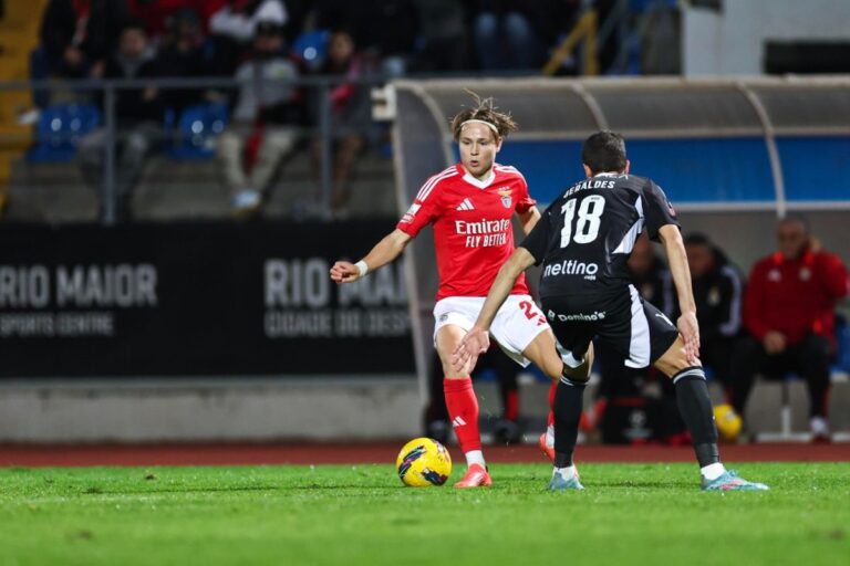 I Liga: Benfica tenta aproximar-se do Sporting em Rio Maior