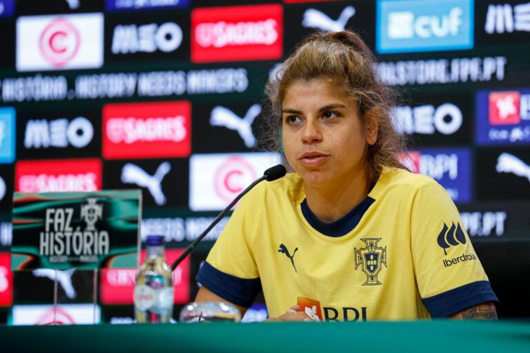 Inês Pereira admite futuro “em aberto” no futebol feminino