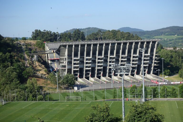 Braga despede Vicens seis dias após o apoio de Salvador e entrega a equipa a Franclim Carvalho