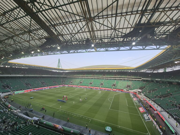 LASK vence 3-2 em Alvalade e tira invencibilidade ao Sporting, que cai para 12.º